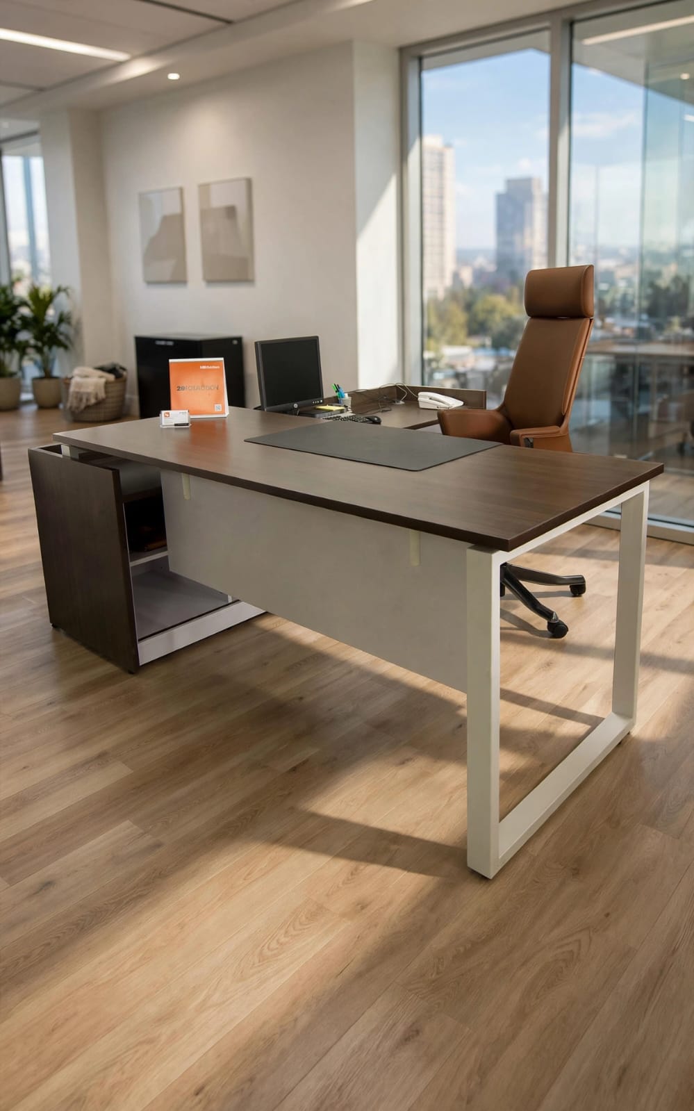 Vienna Manager Table - Image 3